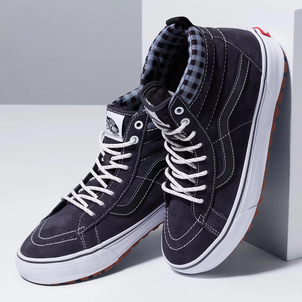 Vans Plaid Sk8-Hi MTE-1 Shoe 6 Vans Plaid Sk8-Hi MTE-1 Shoe - Image 4